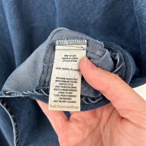 Soft Surroundings Womens Chambray Pullover Top Size S Petite Roll Tab Oversized - Picture 7 of 12